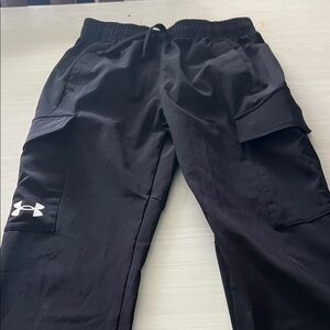 Never worn- Under Armour KidsBlack Athletic Cargo Joggers